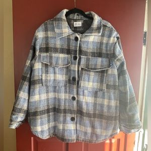 Brand new HURLEY blue plaid lined shaket. This has never been worn